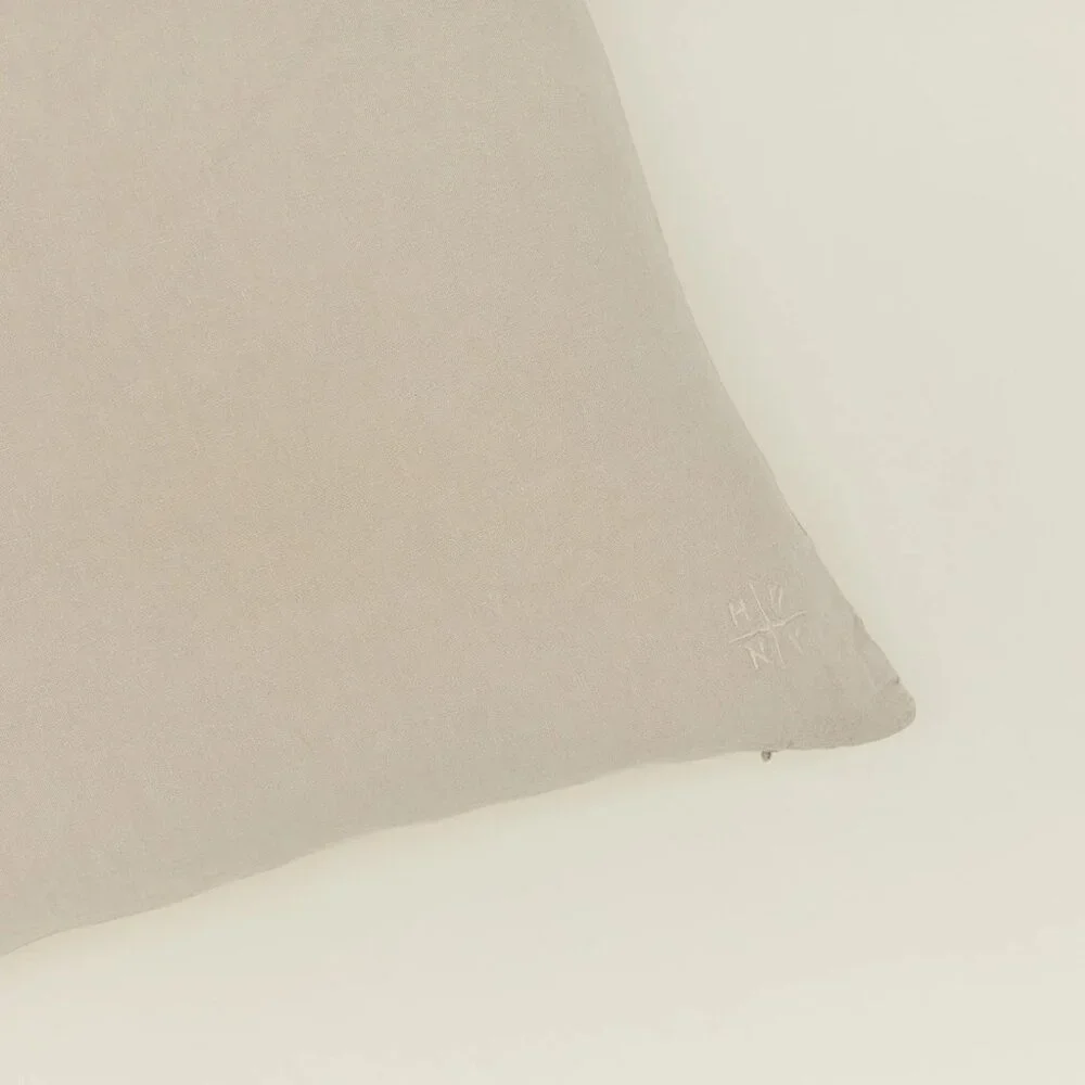 HAWKINS NEW YORK Simple Linen Pillow in Flax 22x22 New Bedding Home Decor
